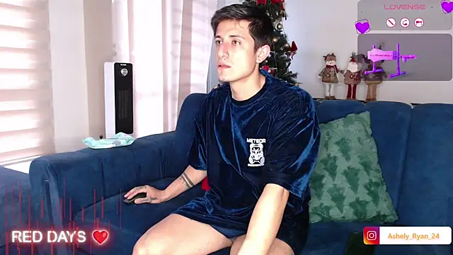 ashely ryan24 online show from 11-28-25, 09:26