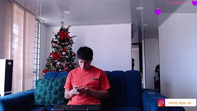 ashely ryan24 online show from 11-21-25, 06:07