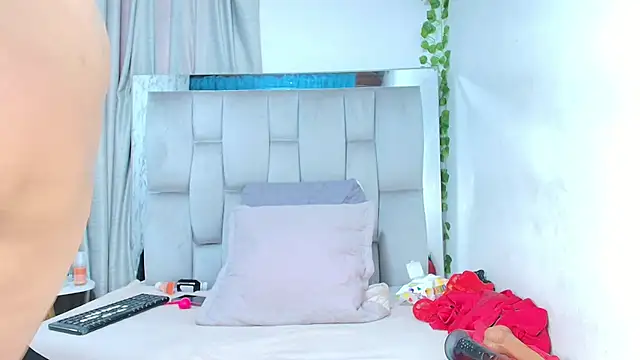 Rachele x online show from 11-16-25, 01:49