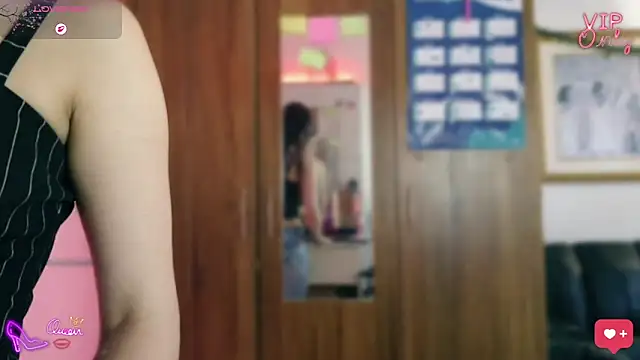 LauGrayJ online show from 03-21-26, 12:42