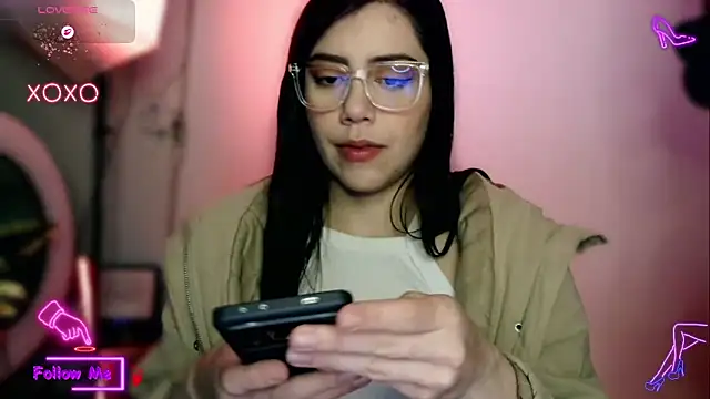 LauGrayJ online show from 11-09-25, 06:28