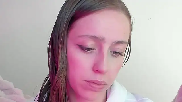 Snapshot of SofiaGc chatting on 03-18-25, 03:56 SofiaGc online show from 03-18-25, 03:56