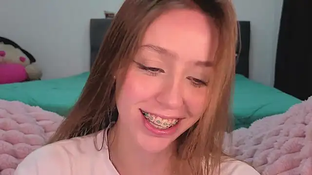 Snapshot of SofiaGc chatting on 02-24-26, 03:51 SofiaGc online show from 02-24-26, 03:51