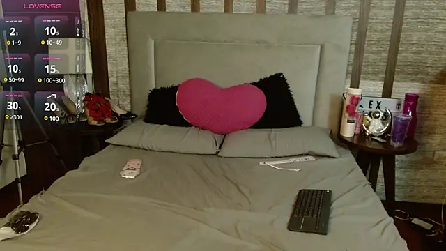 Sophy wm online show from 09-12-25, 12:27