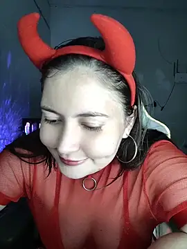 Snapshot of dani123unica chatting on 06-06-26, 10:53 dani123unica online show from 06-06-26, 10:53