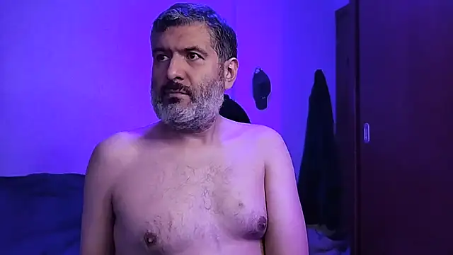 BushBator online show from 11-25-25, 06:03