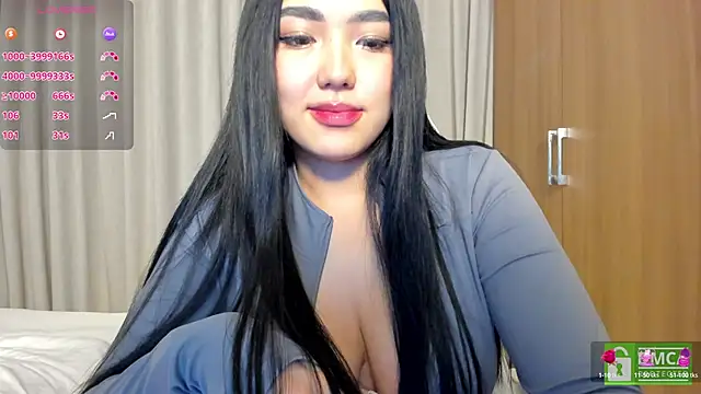 Snapshot of litbeauty chatting on 12-11-24, 11:08 litbeauty online show from 12-11-24, 11:08