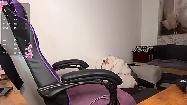 Caliiie-of online show from 10-26-25, 06:47