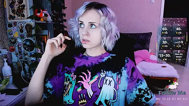 NaniMoore online show from 12-03-25, 07:57