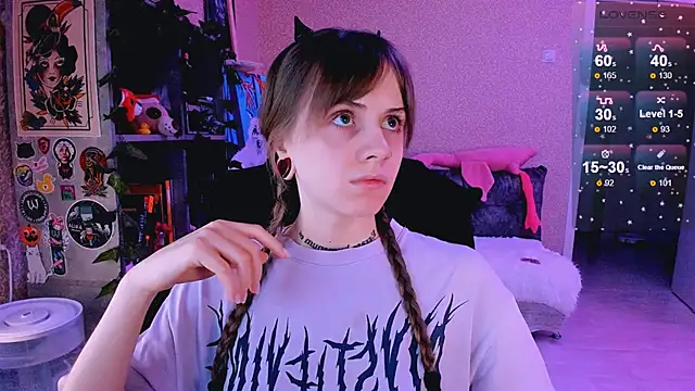 NaniMoore online show from 02-15-25, 08:12