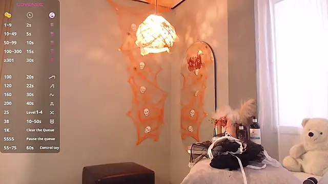 Thayssa ross online show from 10-21-25, 02:49