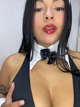 Dulce-diosa online show from 03-21-26, 01:40