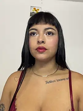 Dulce-diosa online show from 05-31-26, 08:42