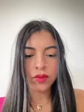 Snapshot of Dulce-diosa chatting on 02-25-25, 10:42 Dulce-diosa online show from 02-25-25, 10:42