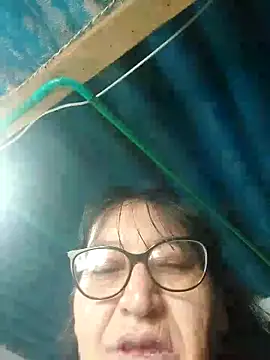 clarita 01 online show from 12-18-25, 12:20