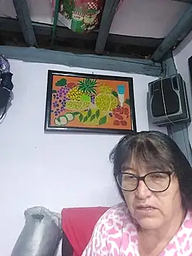 clarita 01 online show from 12-04-25, 12:37