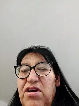 clarita 01 online show from 10-12-25, 10:49