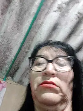 clarita 01 online show from 10-25-25, 10:47