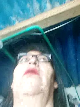 Snapshot of clarita_01 chatting on 02-27-26, 12:49 clarita 01 online show from 02-27-26, 12:49