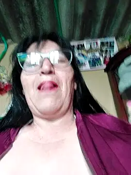 clarita 01 online show from 10-03-25, 11:45