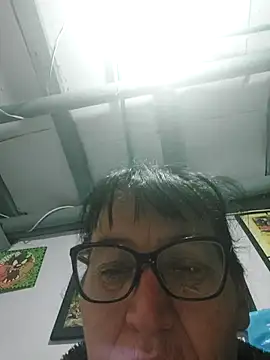 clarita 01 online show from 05-31-26, 10:54