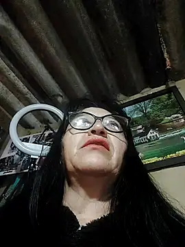 clarita 01 online show from 11-20-25, 10:38