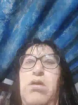 clarita 01 online show from 12-17-25, 12:10