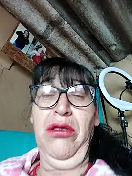 clarita 01 online show from 11-22-25, 11:42