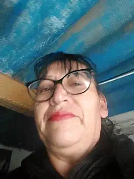 Snapshot of clarita_01 chatting on 01-16-26, 12:53 clarita 01 online show from 01-16-26, 12:53