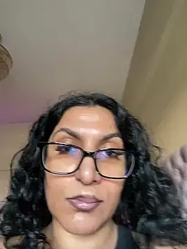 Snapshot of Indianbutter11 chatting on 02-27-25, 04:46 Indianbutter11 online show from 02-27-25, 04:46