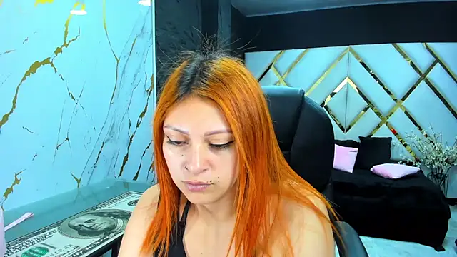 Emmily Walker online show from 11-08-25, 02:59