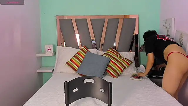 Ethan lennox online show from 11-27-25, 09:04