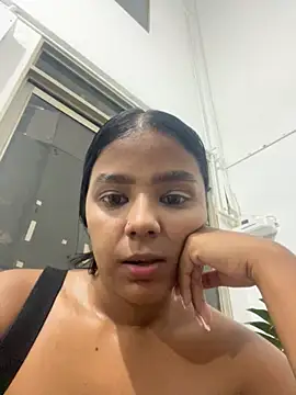 JANYLOVE   online show from 11-08-25, 10:52