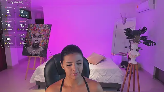 JANYLOVE   online show from 11-13-25, 10:52