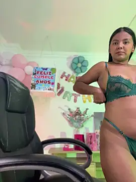 JANYLOVE   online show from 06-30-26, 10:59