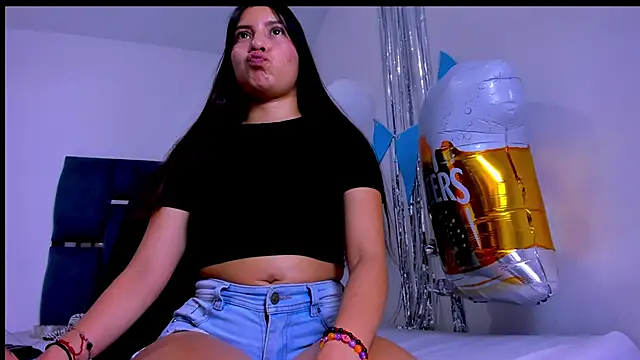 nymphomanya online show from 10-04-25, 07:04