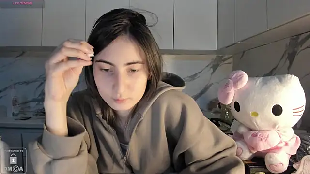 Ayesha Thebestt online show from 02-05-26, 05:36