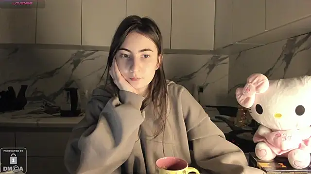 Ayesha Thebestt online show from 02-10-26, 06:29