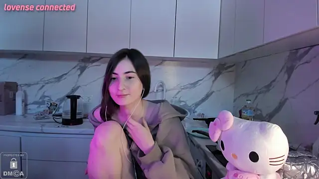 Ayesha Thebestt online show from 01-17-26, 06:50