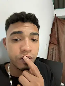 Danna sxy online show from 04-28-26, 07:35