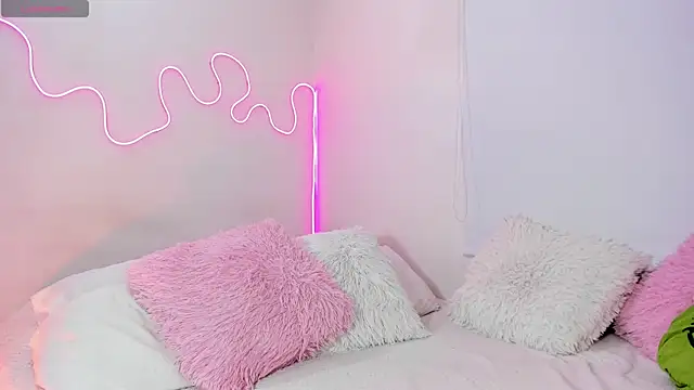 karly rioss online show from 03-09-25, 09:35