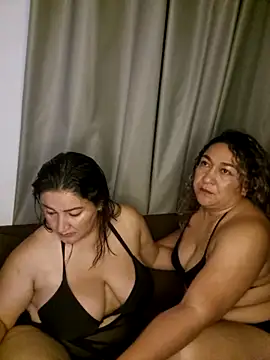 kitty 84 online show from 05-17-26, 12:32