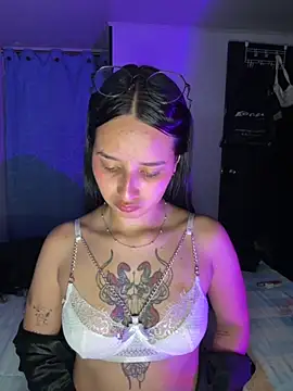  vaness online show from 10-15-25, 06:11