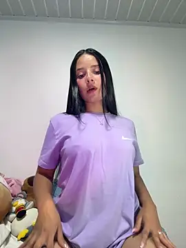 Snapshot of _vaness chatting on 02-18-26, 06:22 vaness online show from 02-18-26, 06:22