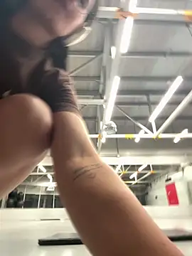 Snapshot of _vaness chatting on 02-05-26, 05:25 vaness online show from 02-05-26, 05:25