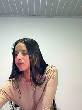 Snapshot of _vaness chatting on 02-10-26, 05:17 vaness online show from 02-10-26, 05:17