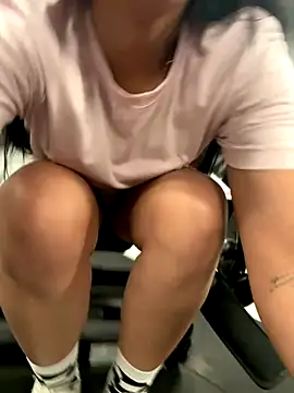  vaness online show from 10-21-25, 06:02