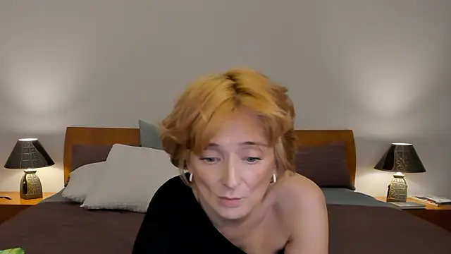 SimonaDeBeauvoir online show from 02-20-26, 02:08