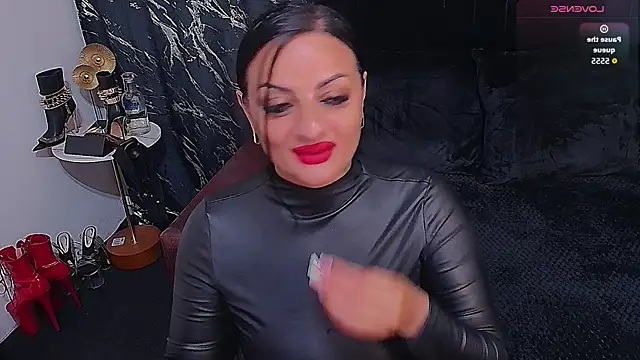 VixenSelena online show from 05-16-26, 04:55