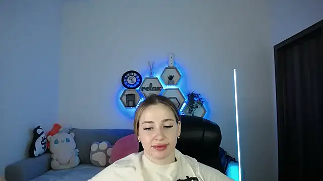 SabrinViolet online show from 03-09-26, 09:13